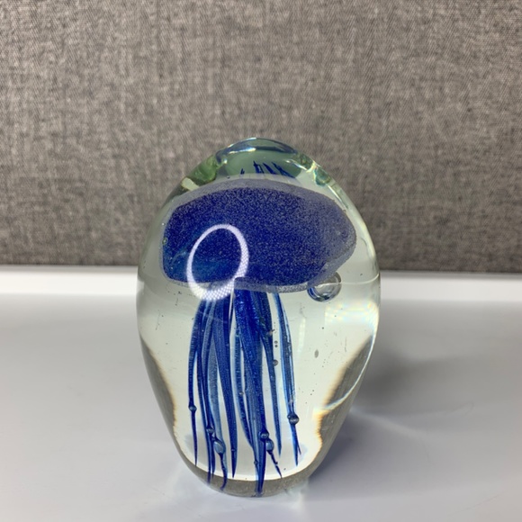 Art Glass Blue Tropical Jellyfish Paperweight Collectible - Picture 5 of 7